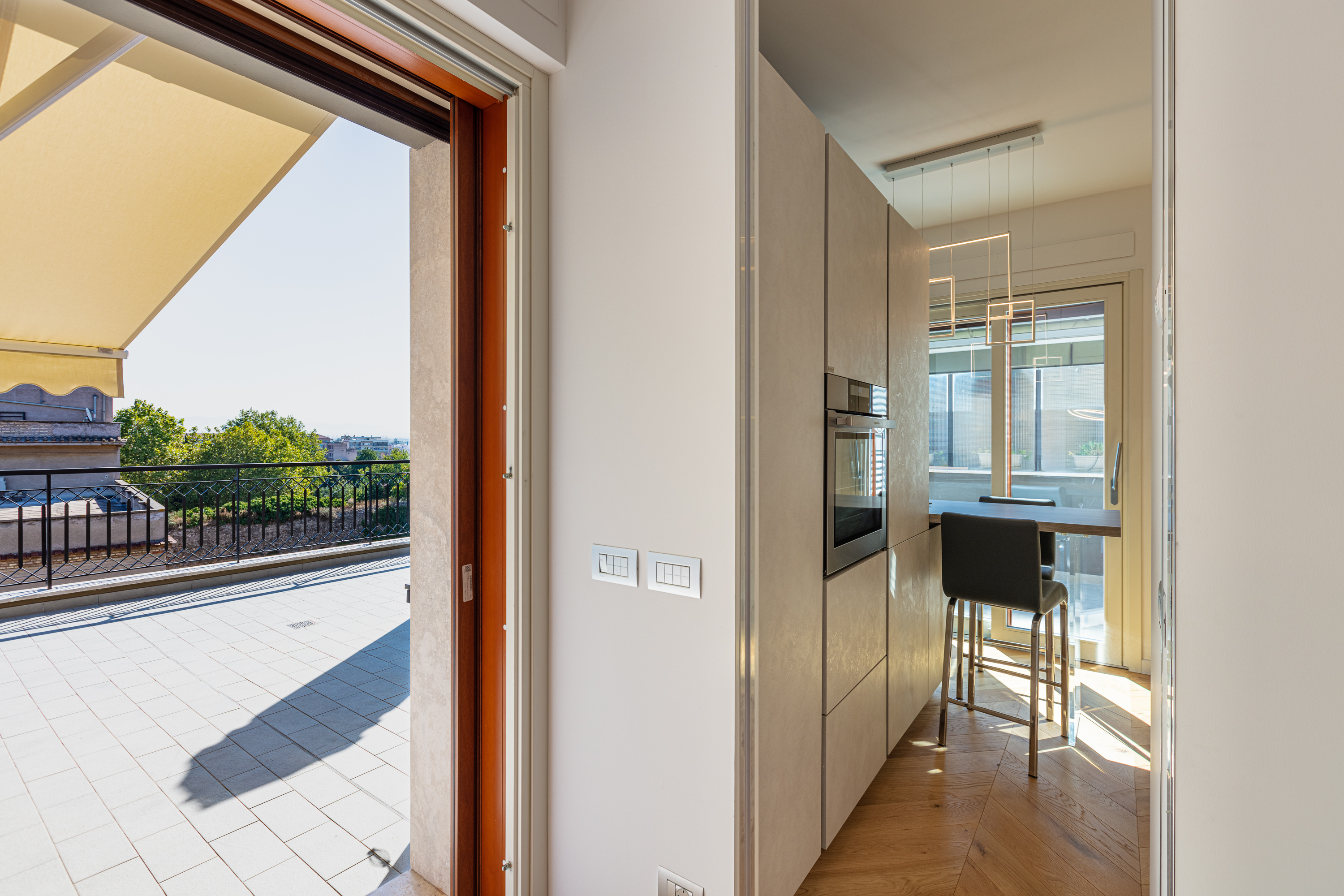 罗马公寓 Mandrione 的翻新设计-8