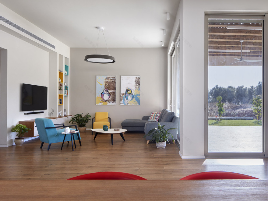 五彩斑斓的沙漠现代家园-1