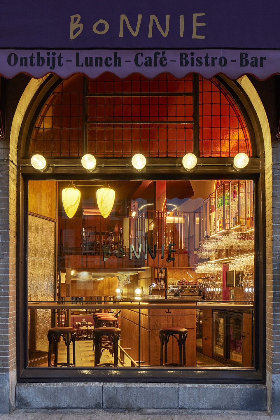 Bonnie酒吧，阿姆斯特丹/在旧式风格和温暖的亲切感之间取得完美平衡-59