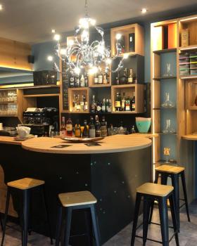 WineOut enoteca 现代工业风格设计丨意大利