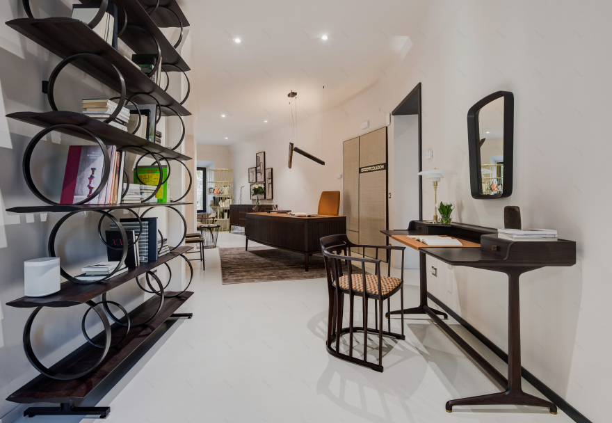 波尔特罗纳·弗劳展厅-25