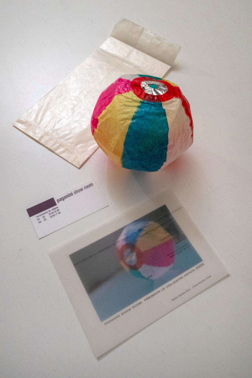 工业风中的时尚展示空间-5