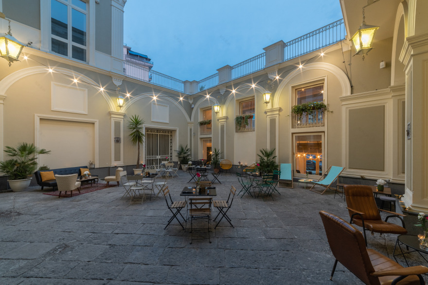 哥白尼小酒馆-14