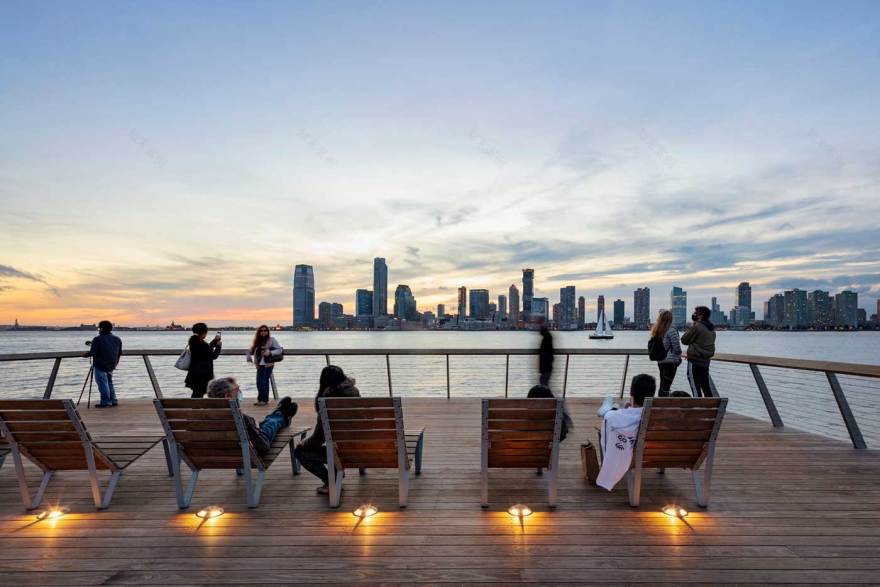 纽约 Pier 26 公园丨美国纽约丨The Olin Studio 与 Landscape Forms-10