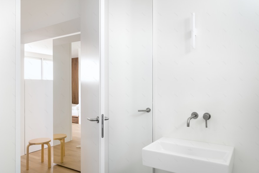 简约之居,城市之上的宁静空间-5