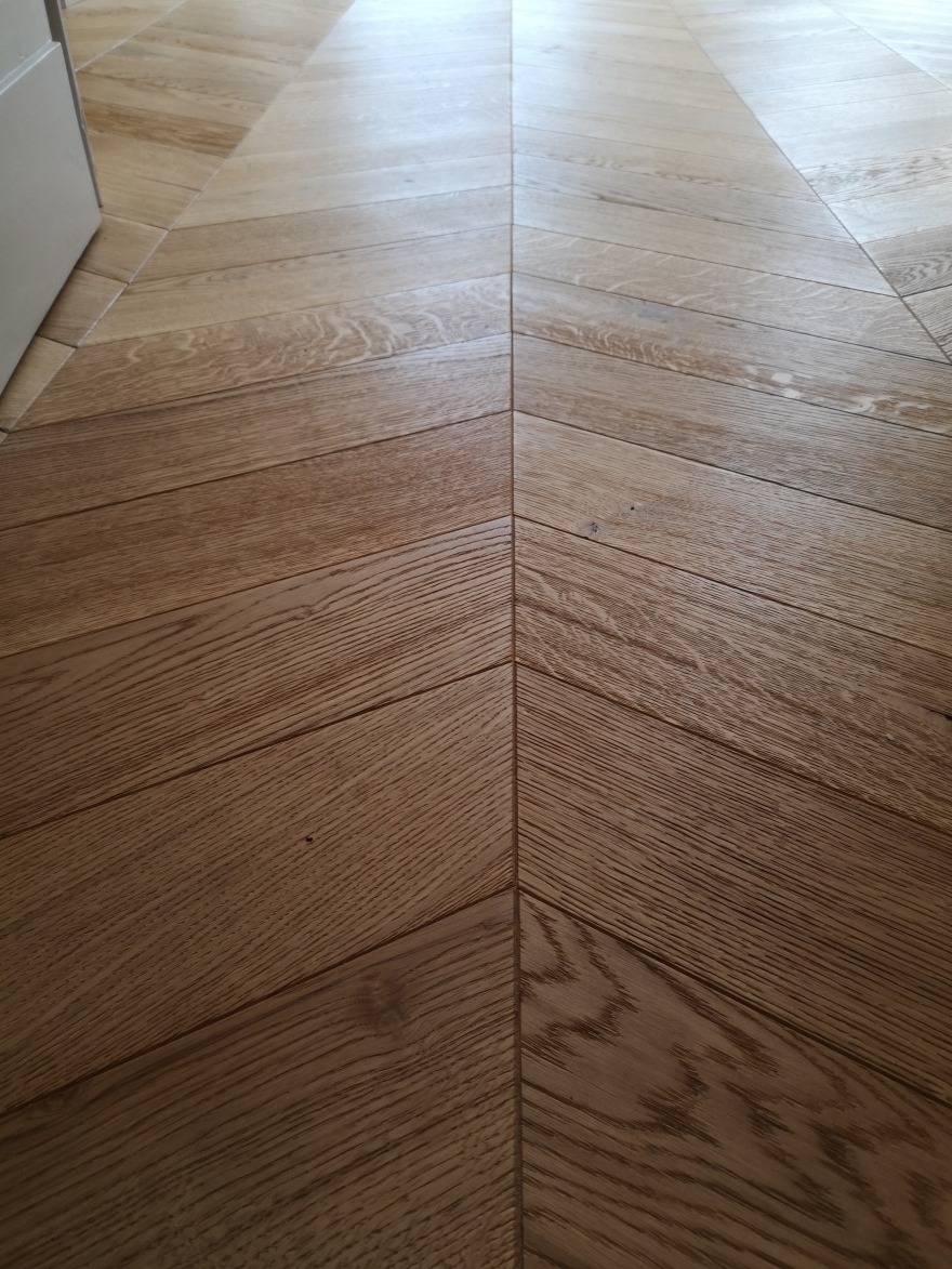 自然风格实木地板打造 100 平米普拉提公寓-5