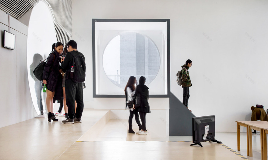 猫猫、罗西、舞台,广州/为广州时代美术馆“寻向所志”所作的模块组件装置-24