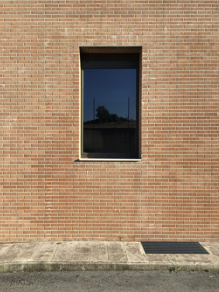 Campobasso 酒店扩建,现代风格融入乡村美景-8