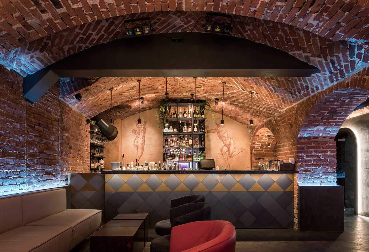 阿佩尔提沃酒吧丨立陶宛考纳斯丨IAW-3