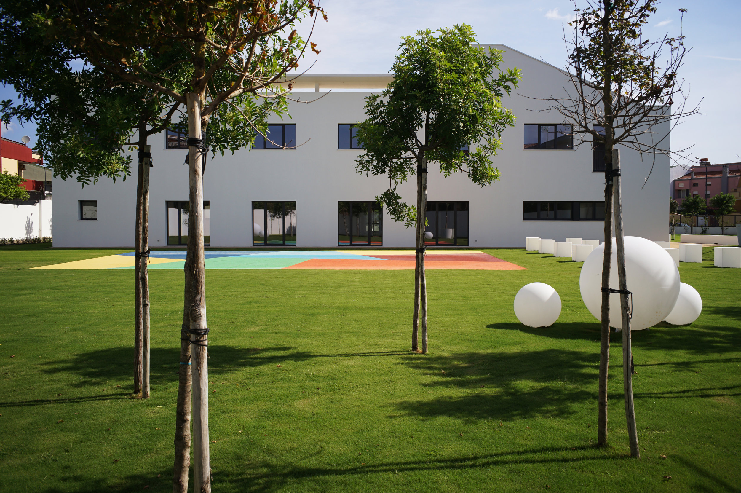 绿意盎然,智能环保的智力障碍康复中心-3