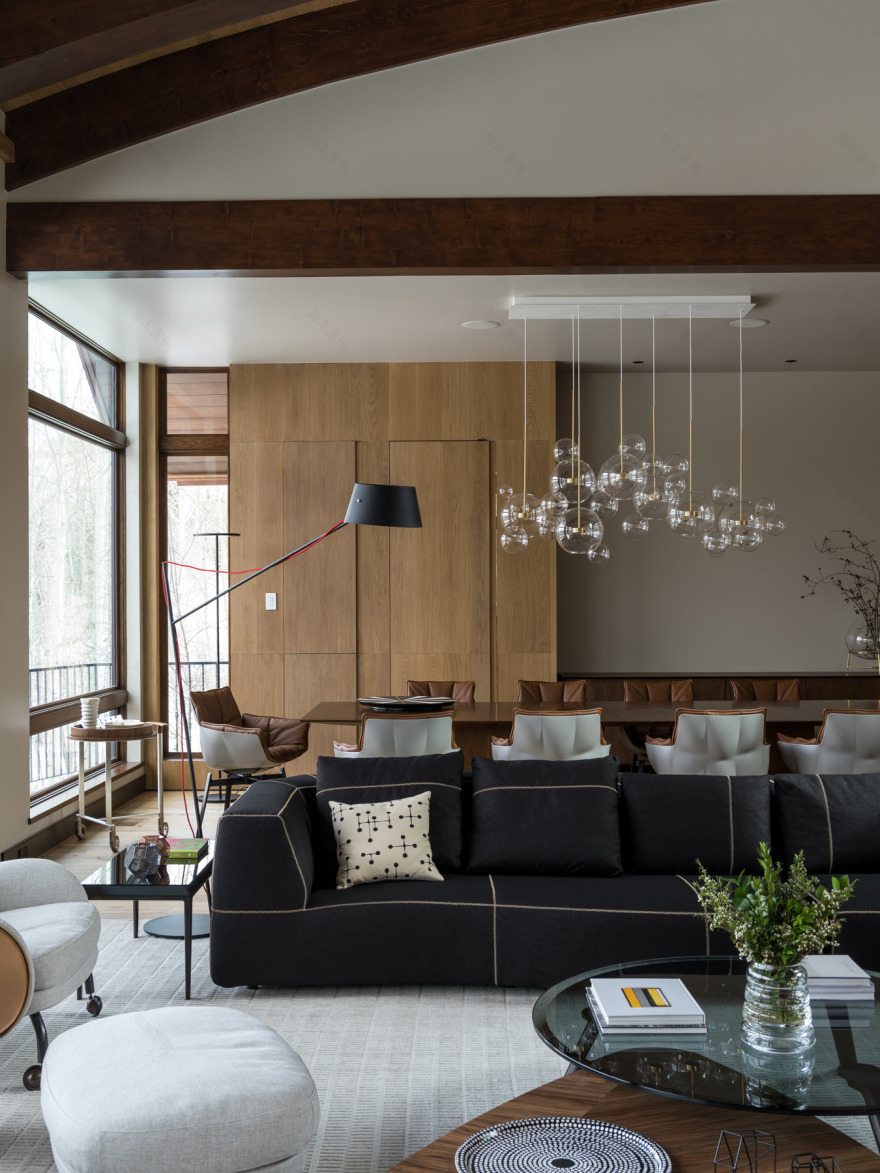 巴西 Patricia Martinez 打造 Aspen Snowmass 家庭别墅,自然有机风格温馨实用-5