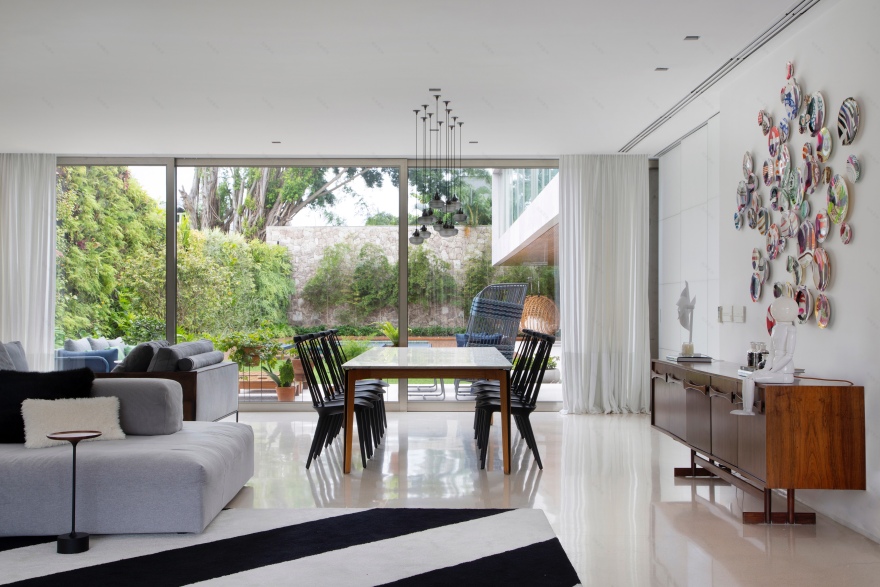 巴西女演员 Bruna Marquezine 家居设计 | 色彩斑斓的千平米艺术空间-11