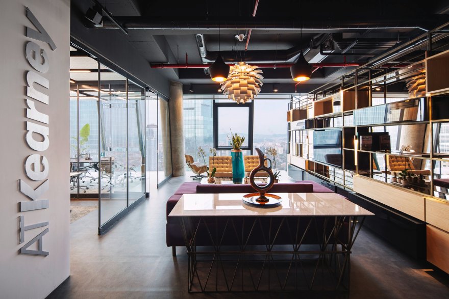 伊斯坦布尔 AT Kearney 办公室的灵动创意空间-1