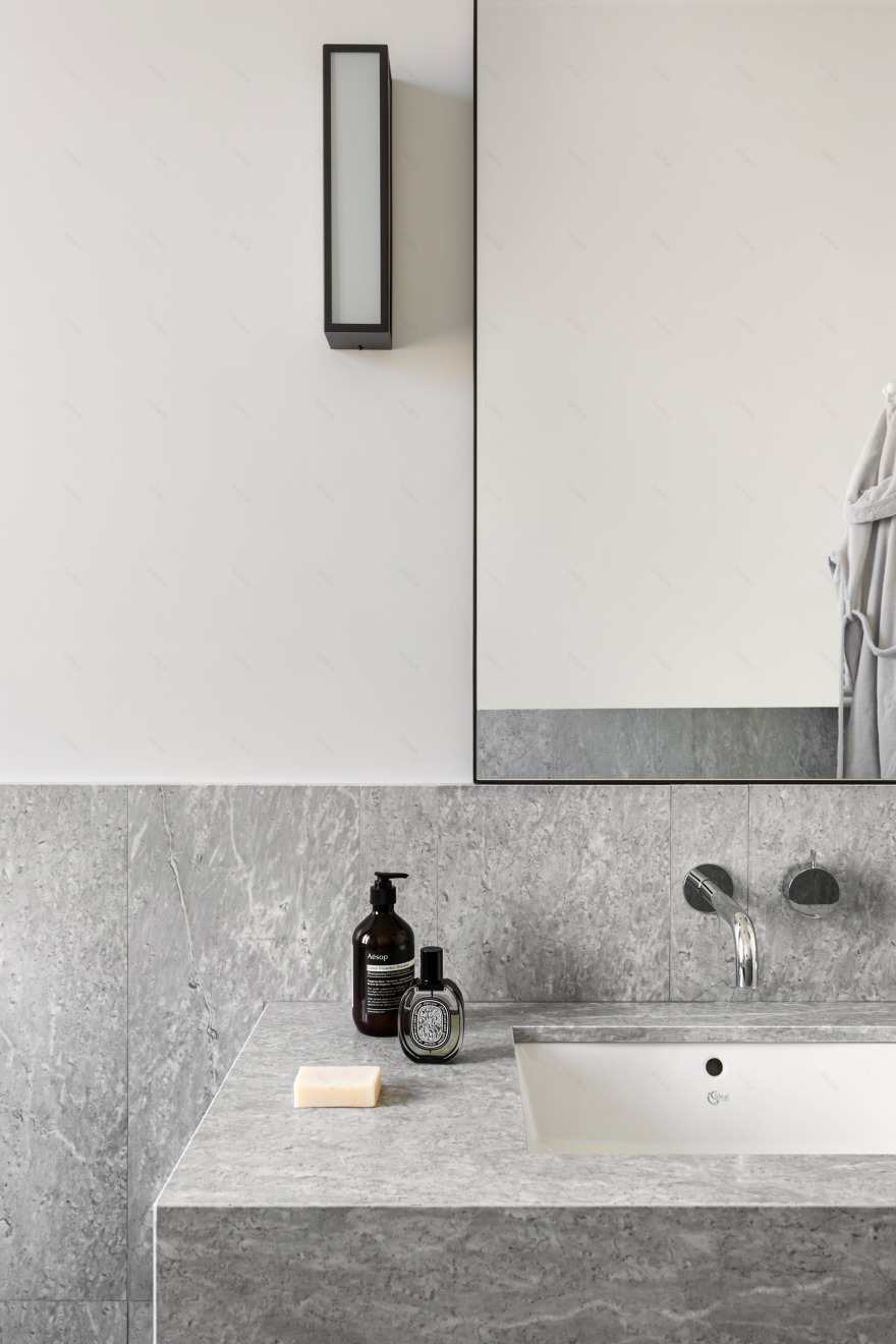 现代经典风格公寓设计-36