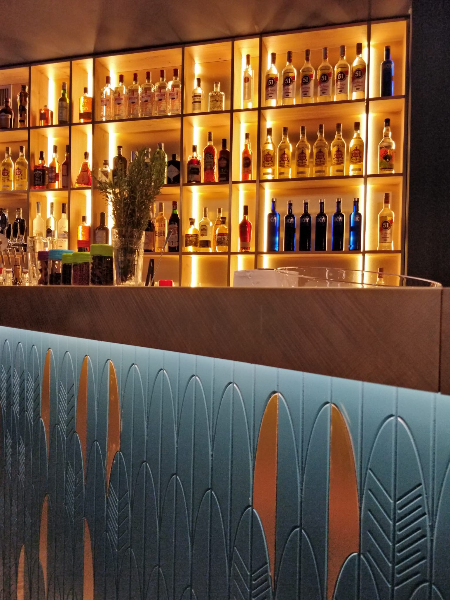 Madeirinho 餐厅设计-9