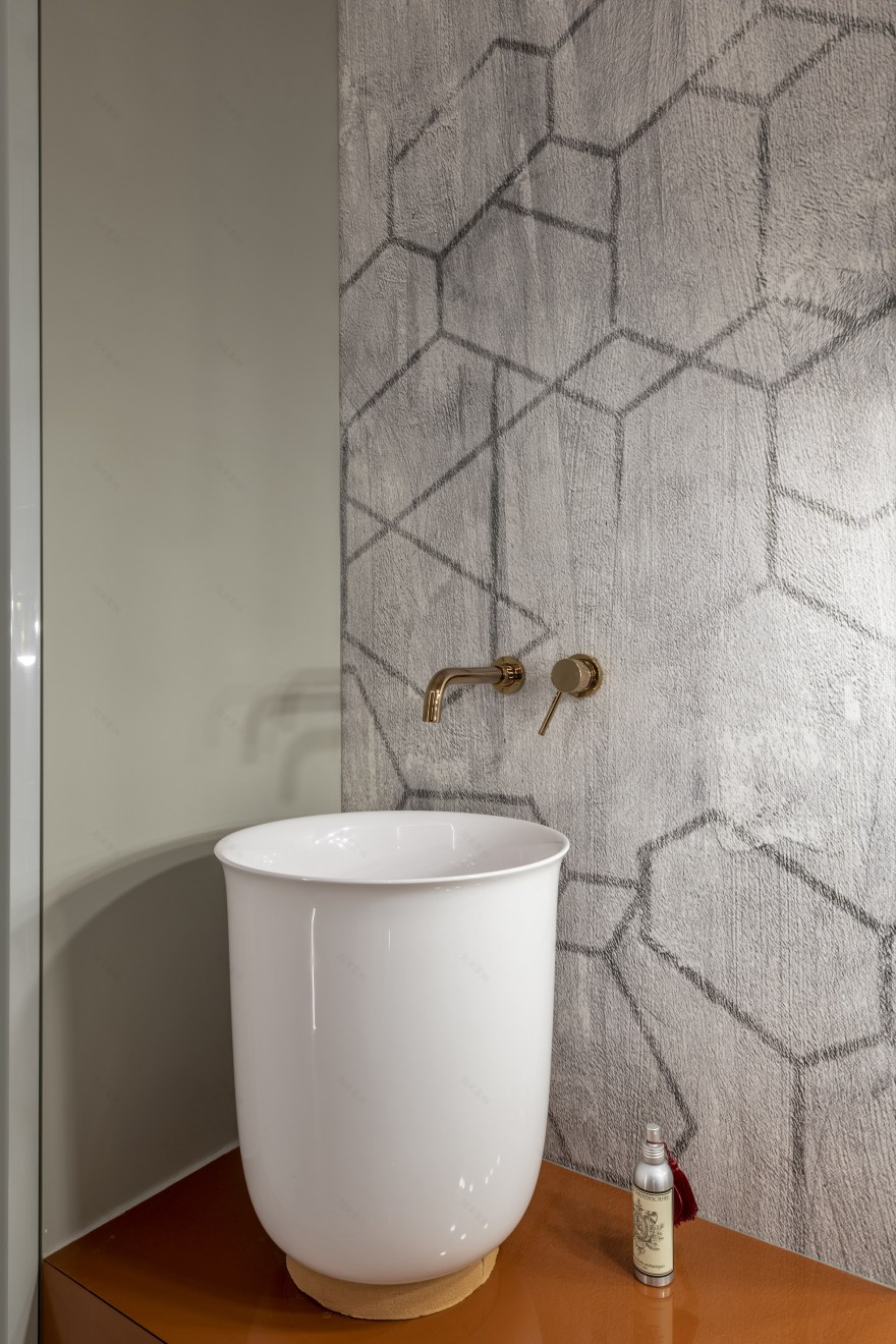 历史建筑中的透明轻盈之家-78