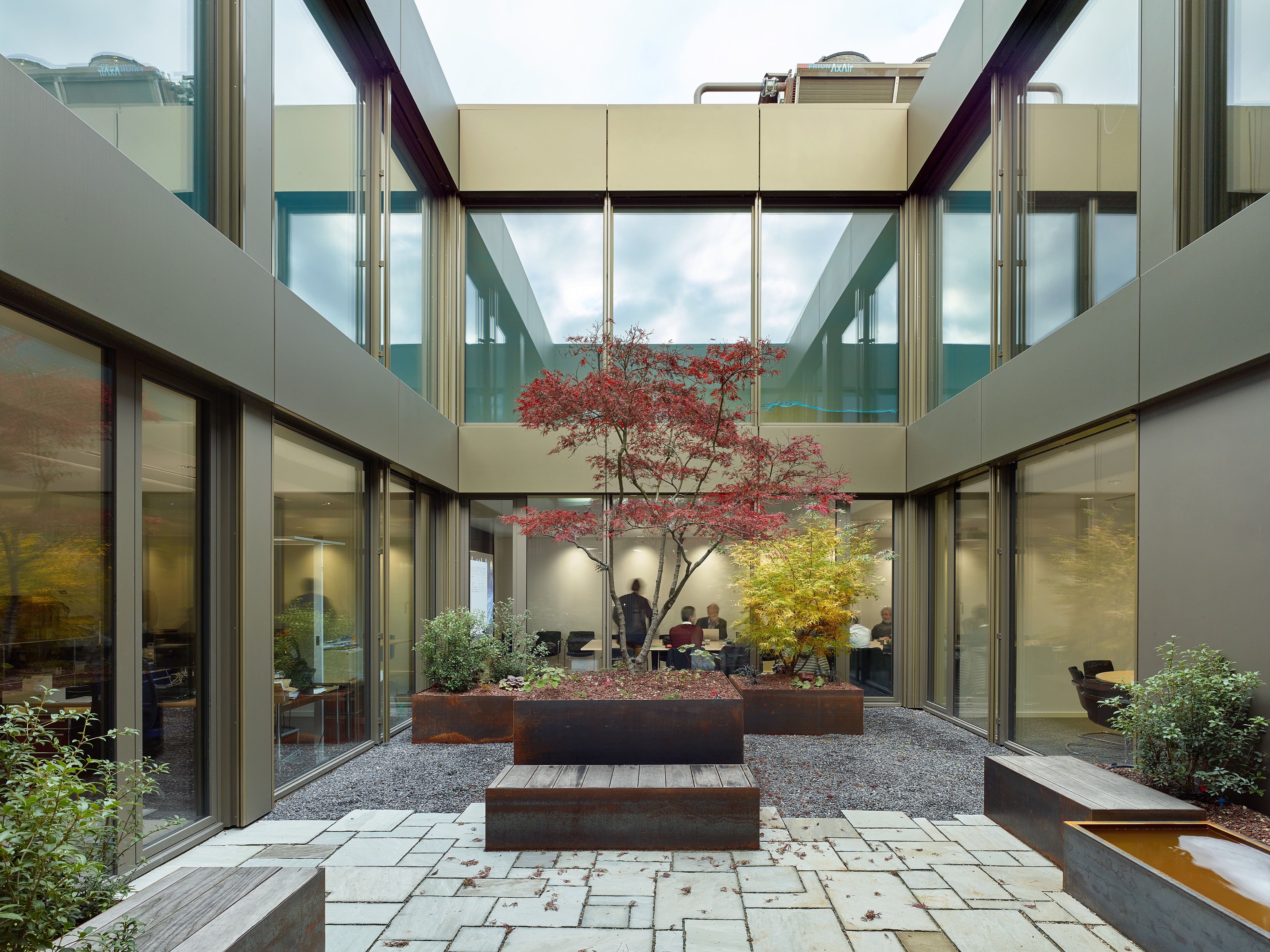 多功能建筑设计典范 · SEIC 项目-4