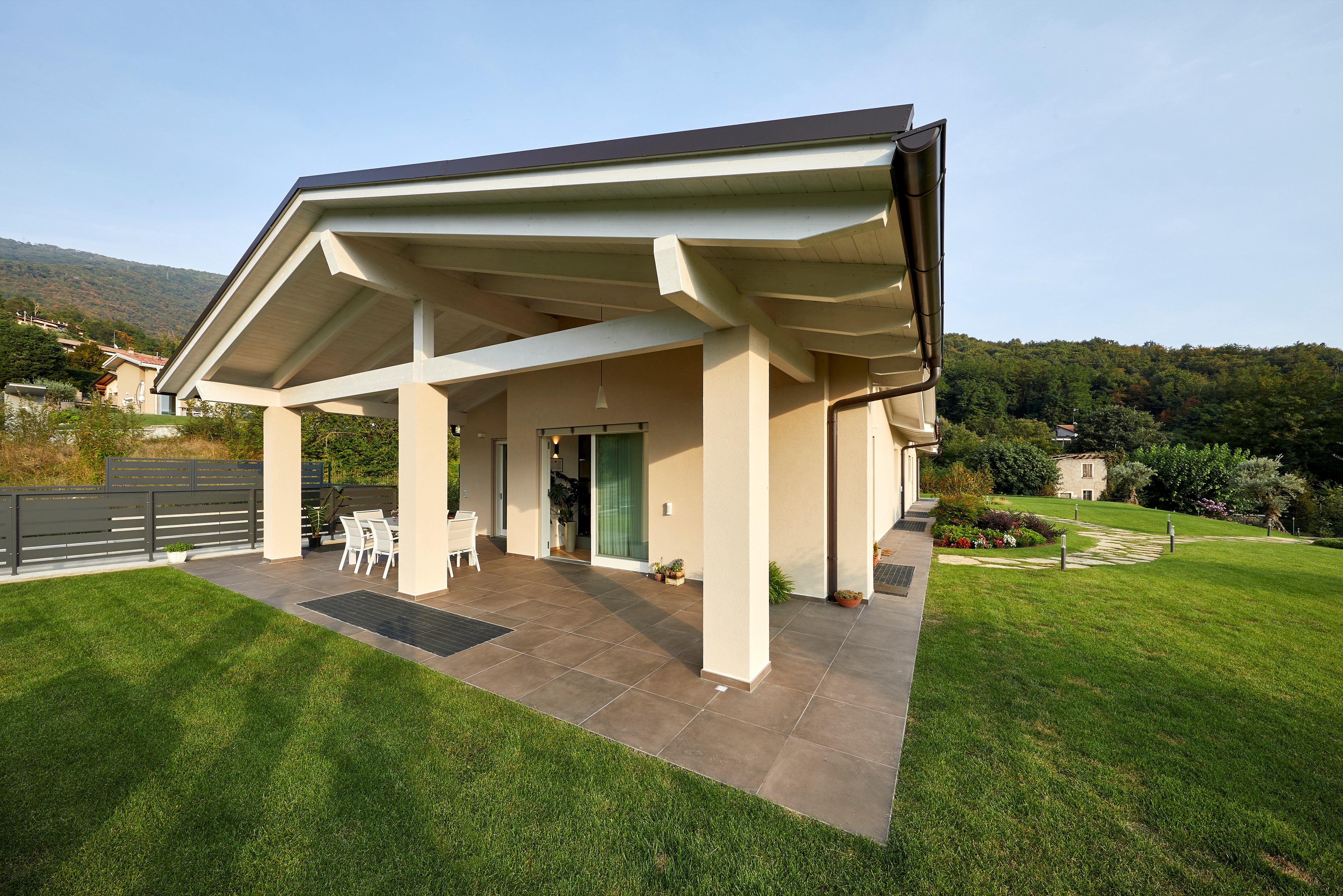 极简北欧风别墅设计 | 自然与工业的和谐融合-2