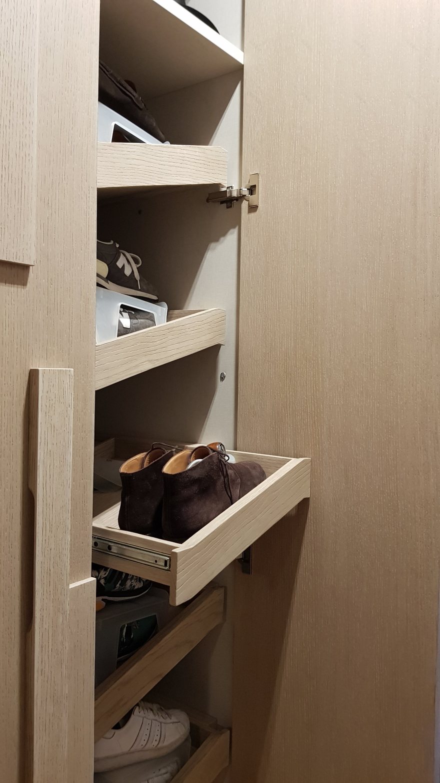 量身定制米兰四居室家居设计-21