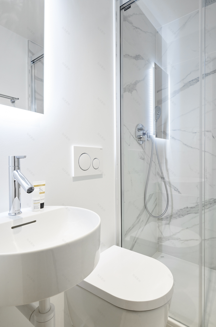 Stephaine Prince 打造简约空间 | 浴室翻新诠释宽敞感-3