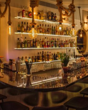 特拉维夫海滨酒店 Yacht Club