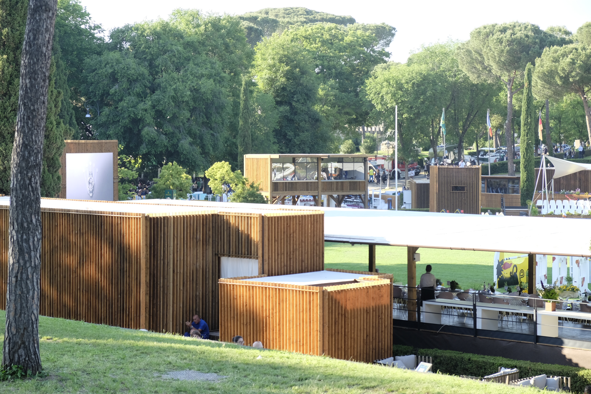 87 度锡耶纳广场马术竞赛-2