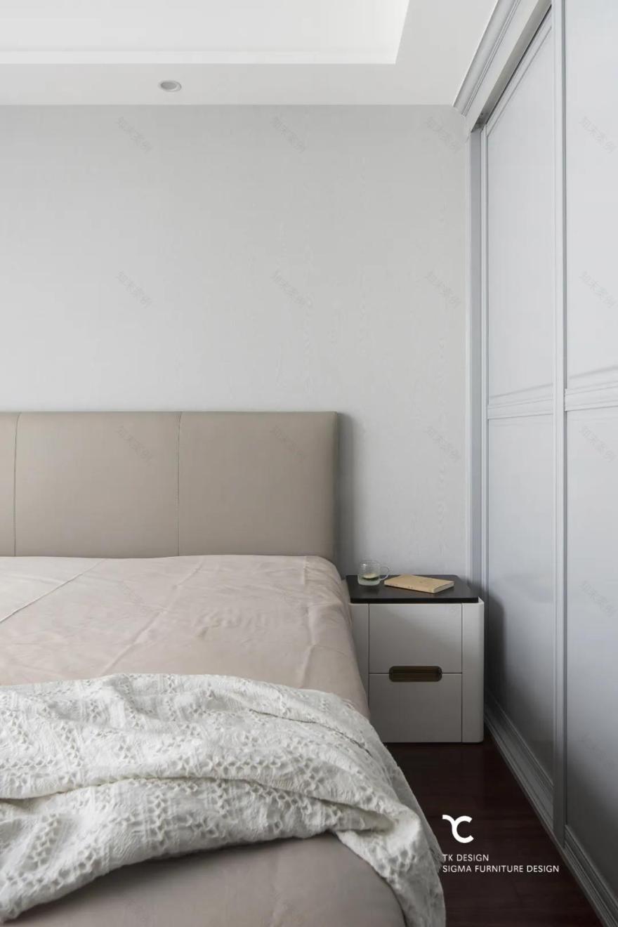 杭州 190m2 现代轻奢平层之家,以克莱因蓝加莫奈灰诠释温柔优雅-67