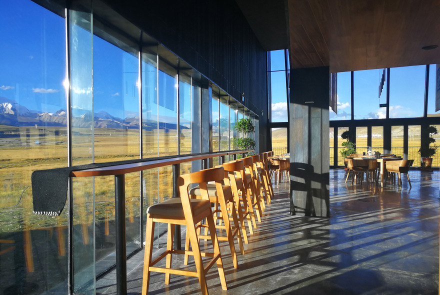 雪山下的神圣黑帐篷——藏地观景平台设计-70