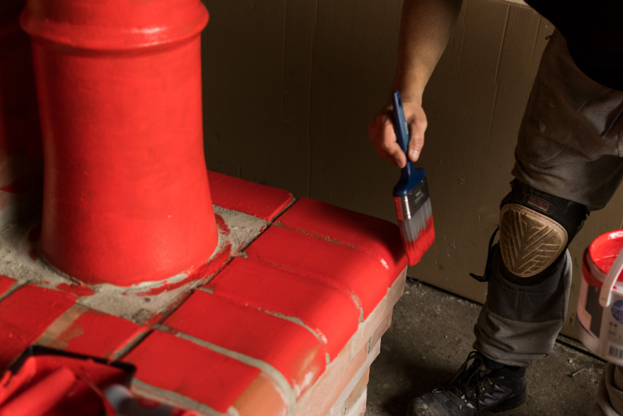 金金或钦钦(具体需根据上下文确定)-12