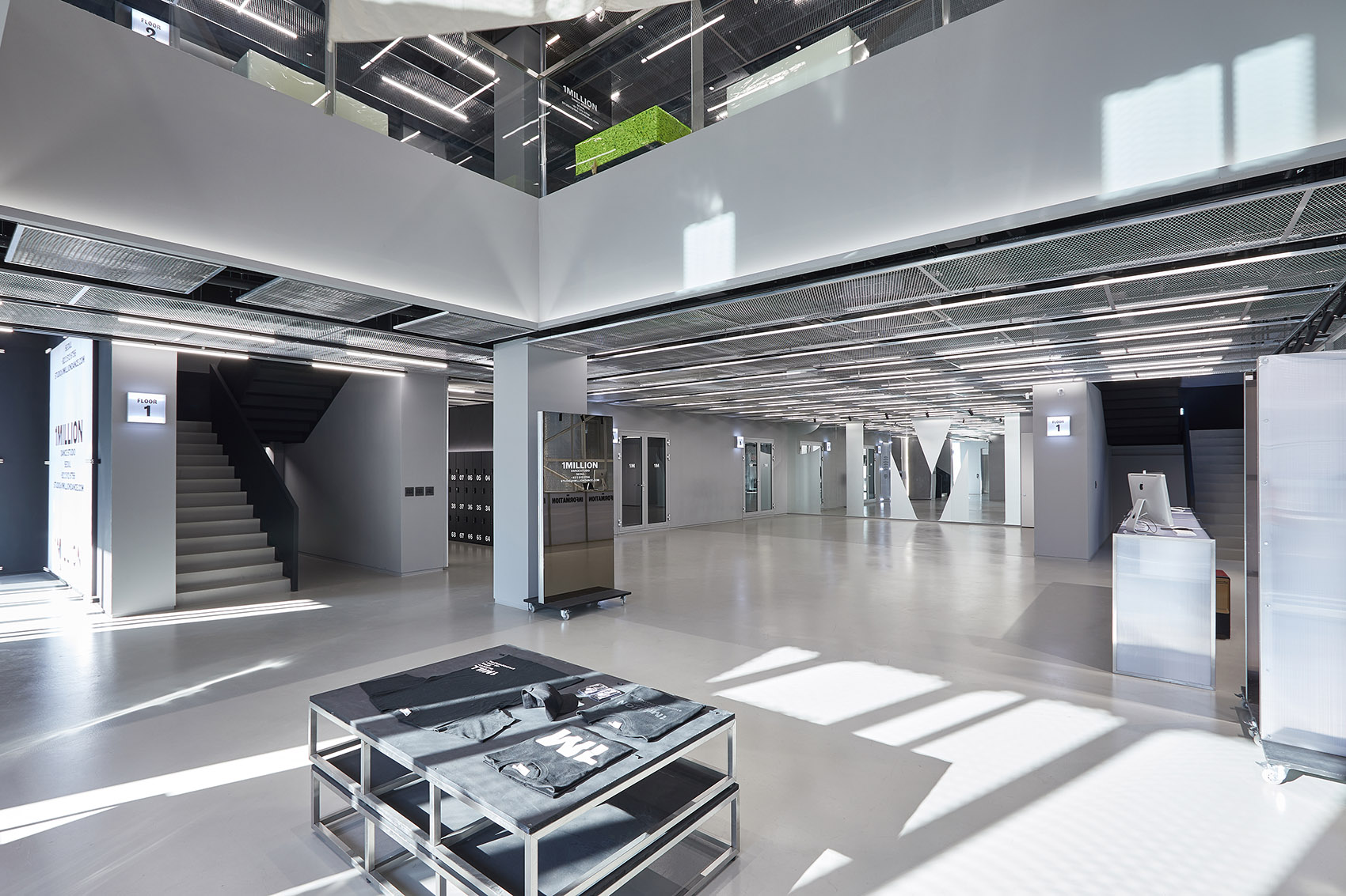 首尔 1MILLION 舞蹈学校 | 反光空间激发舞动热情-11