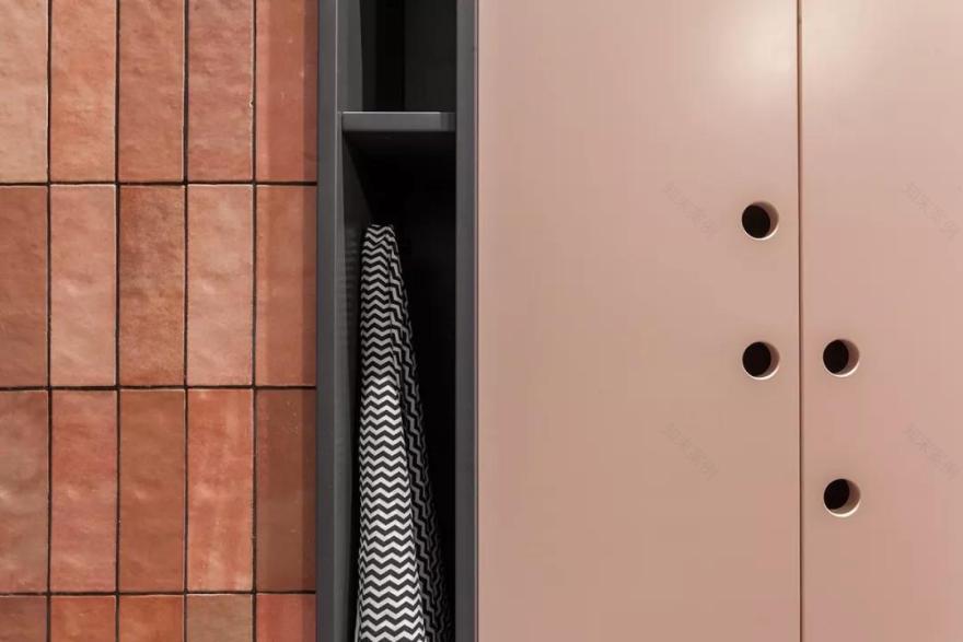 莫斯科 90㎡活力极简公寓设计-98