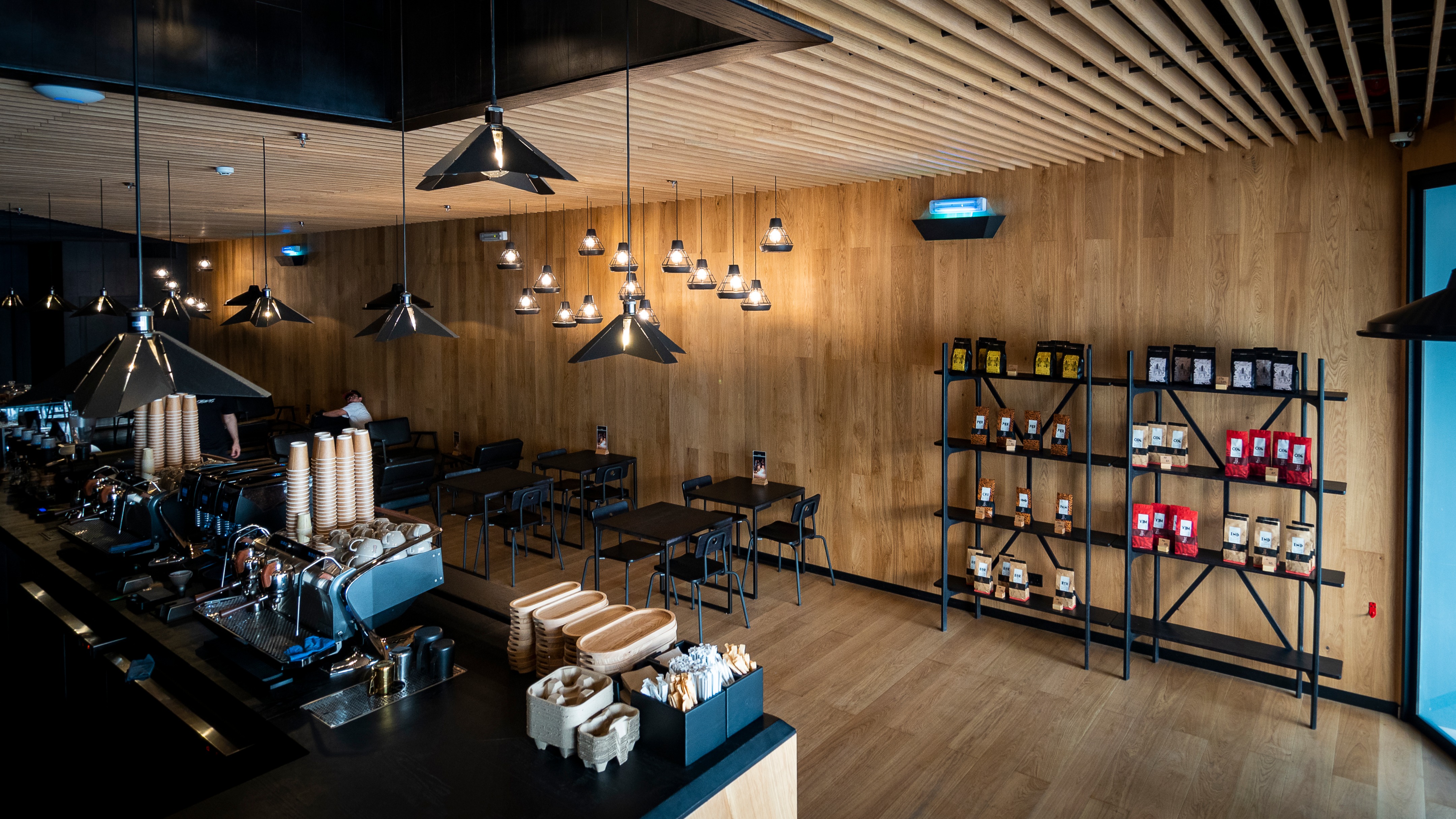 '返璞归真'咖啡店 | 英式设计打造沙特阿拉伯现代咖啡文化-5