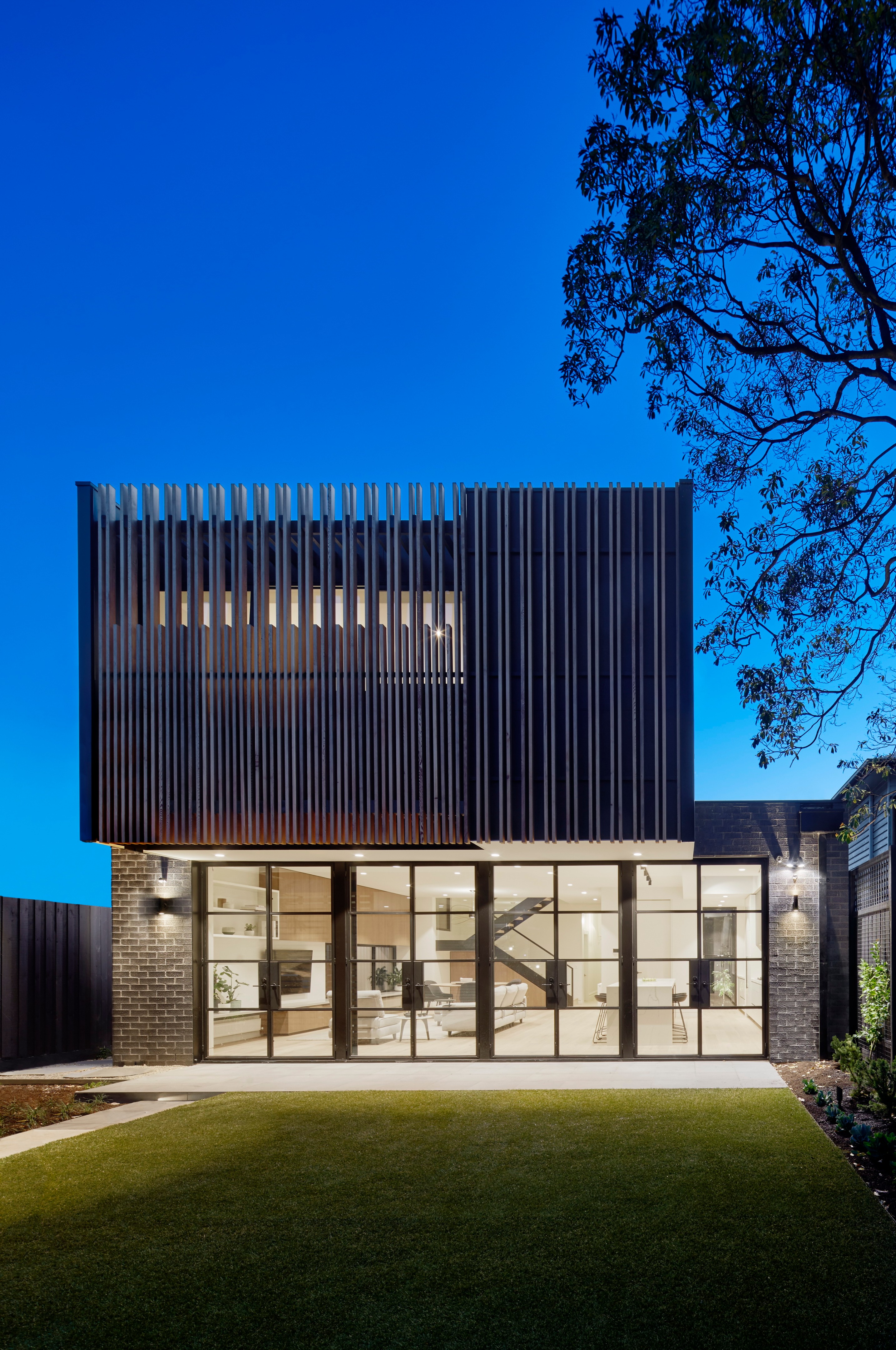 Chan Architecture 打造 Hawthorn East 别墅 | 现代与传统的完美结合-9