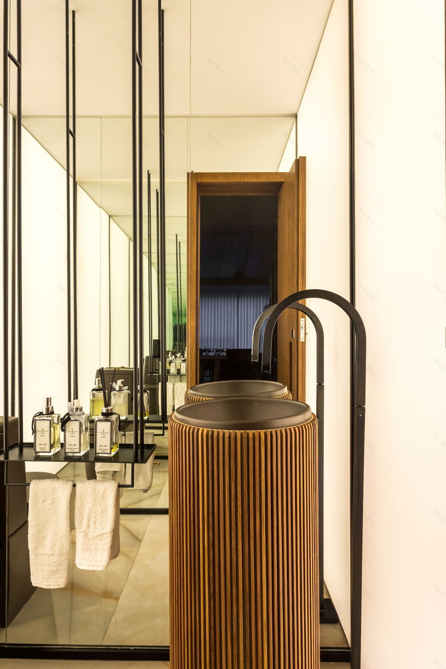 MOCA 公寓设计 | 自然与工业元素的混搭-13