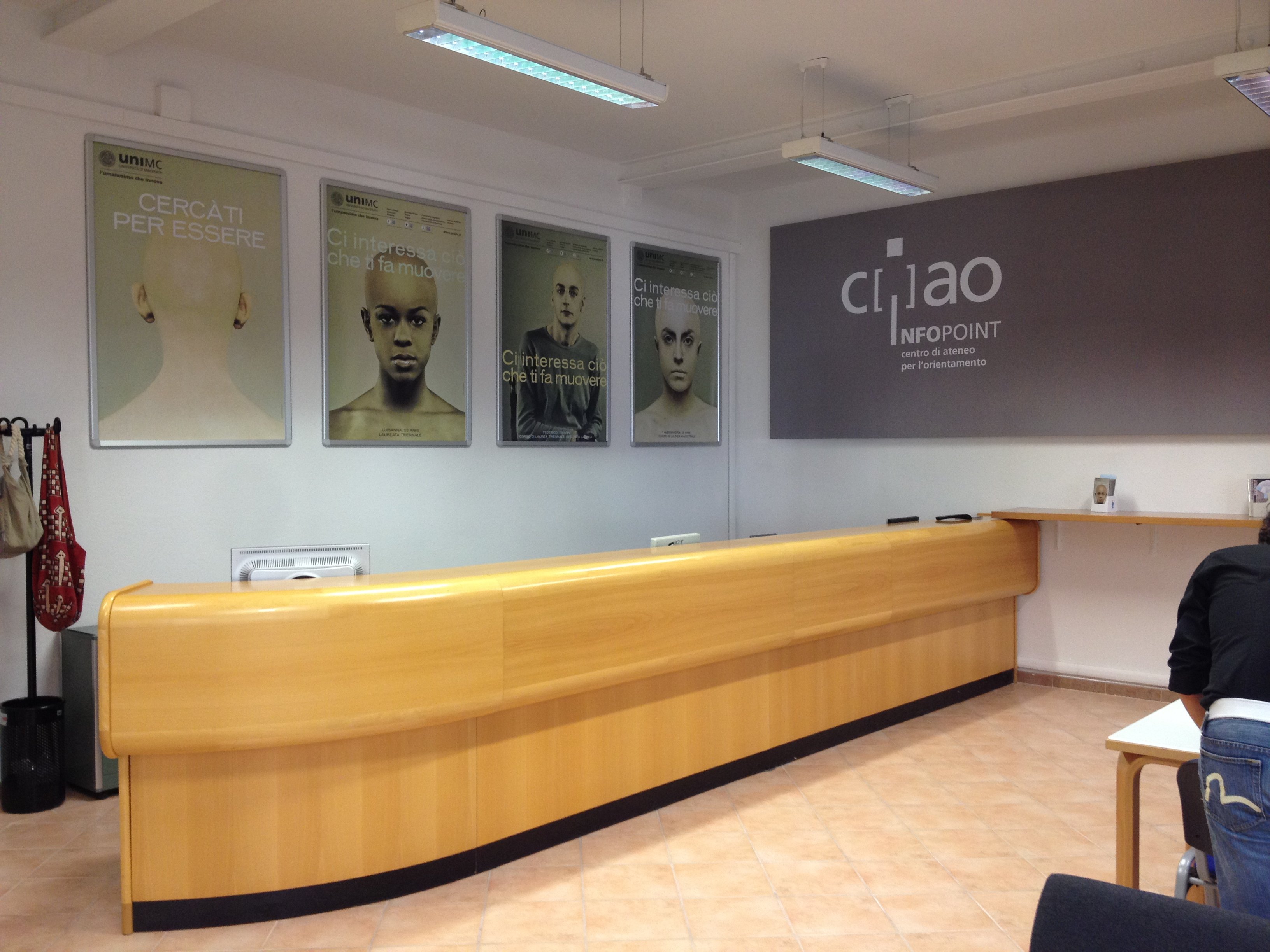 UniMC_INFO POINT/RADIO/SEGRETERIA-0