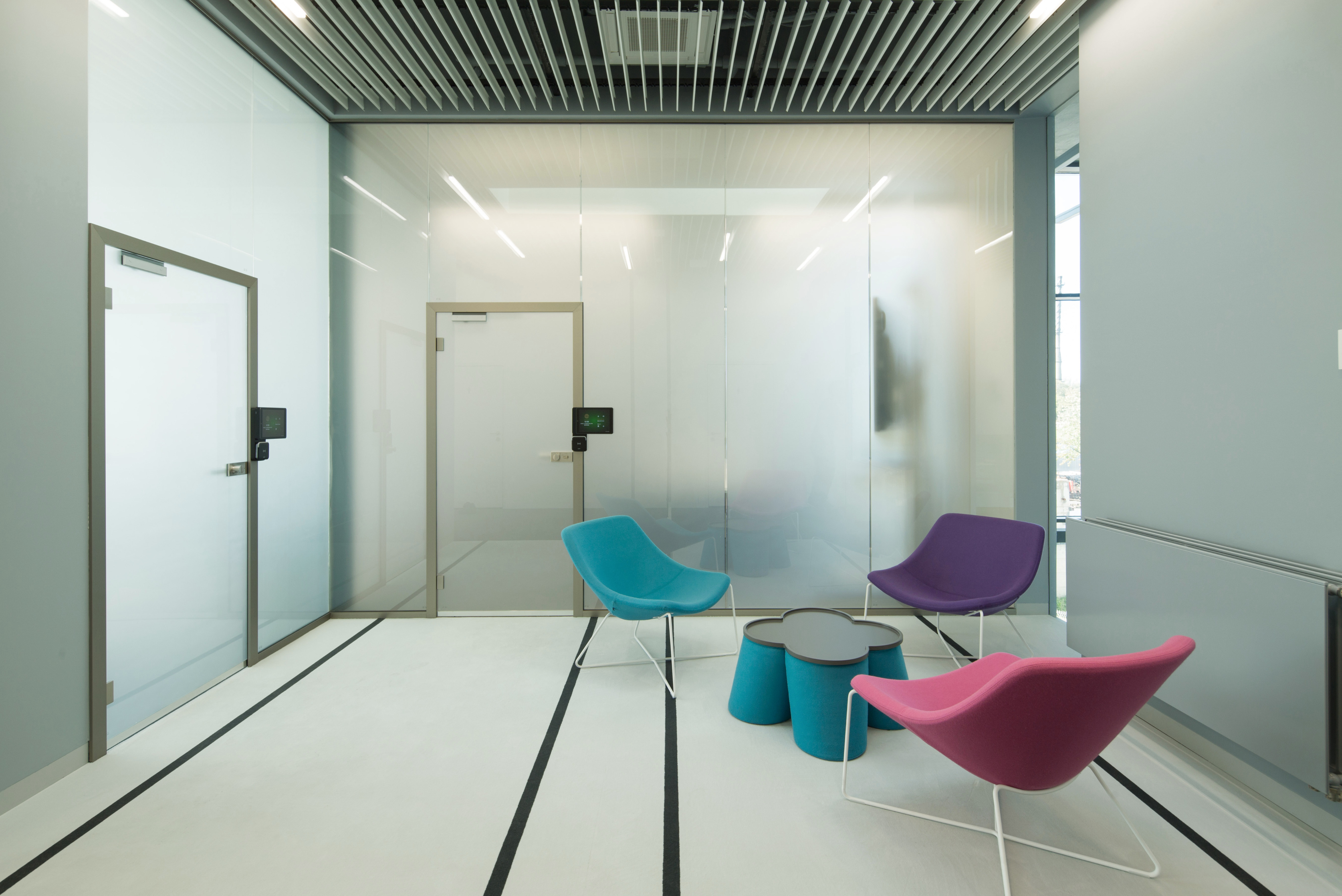 高科技机器研究与开发中心-2