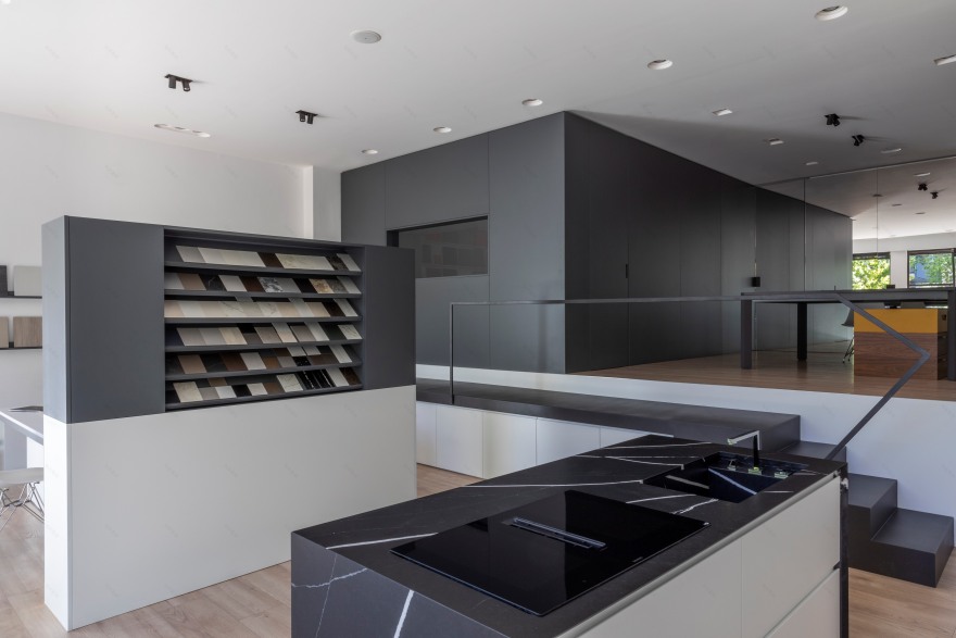 量身定制,细节至上——Laredo 办公室设计-1