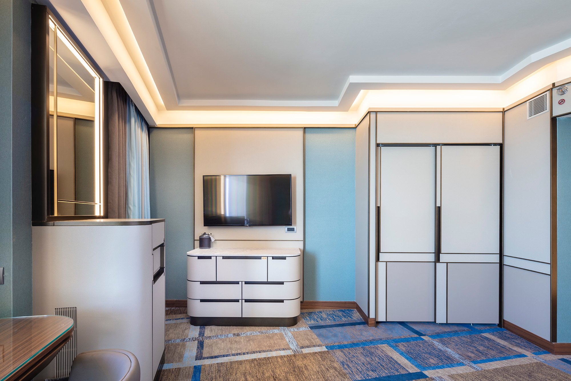 Hilton Tel Aviv: 15th and 16th floor-3