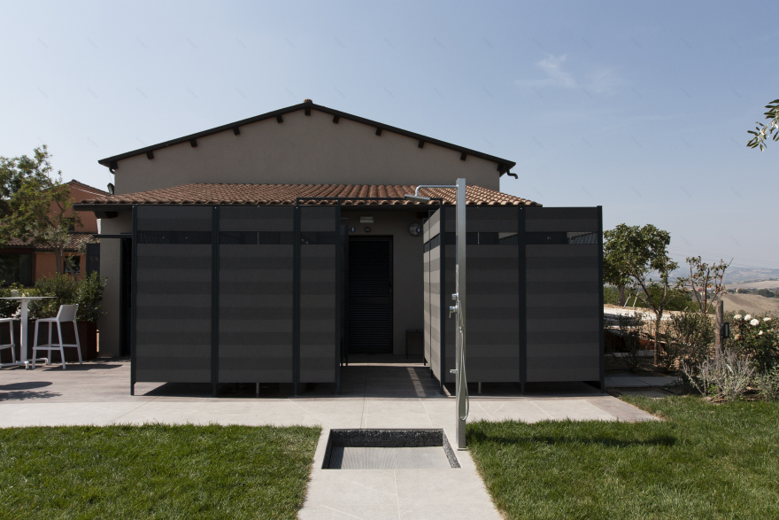 La Maddalena 泳池酒吧设计-10