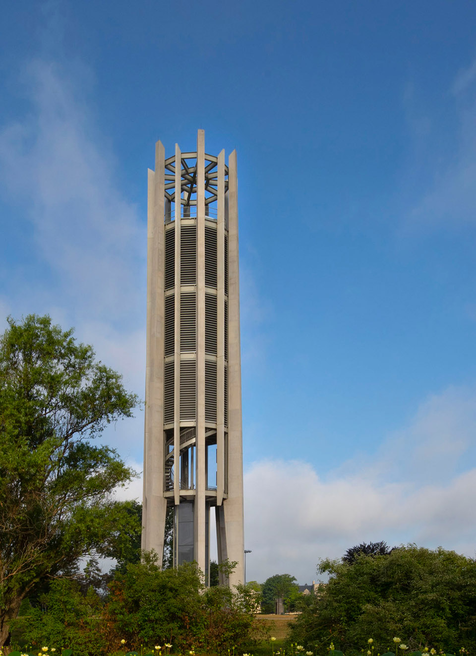 印第安纳大学钟琴塔，美国/印第安纳大学两百周年校庆的纪念钟塔-32