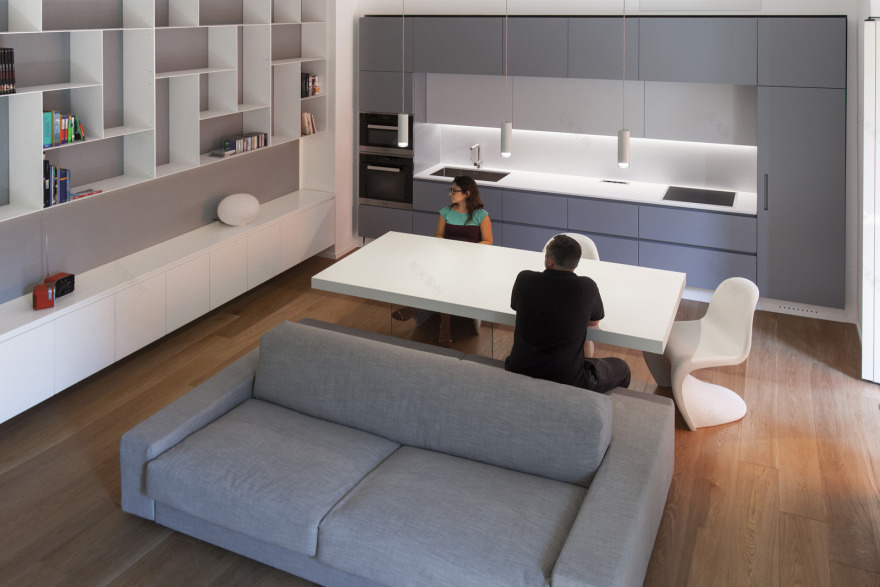 罗马公寓的室内岛屿生活-2