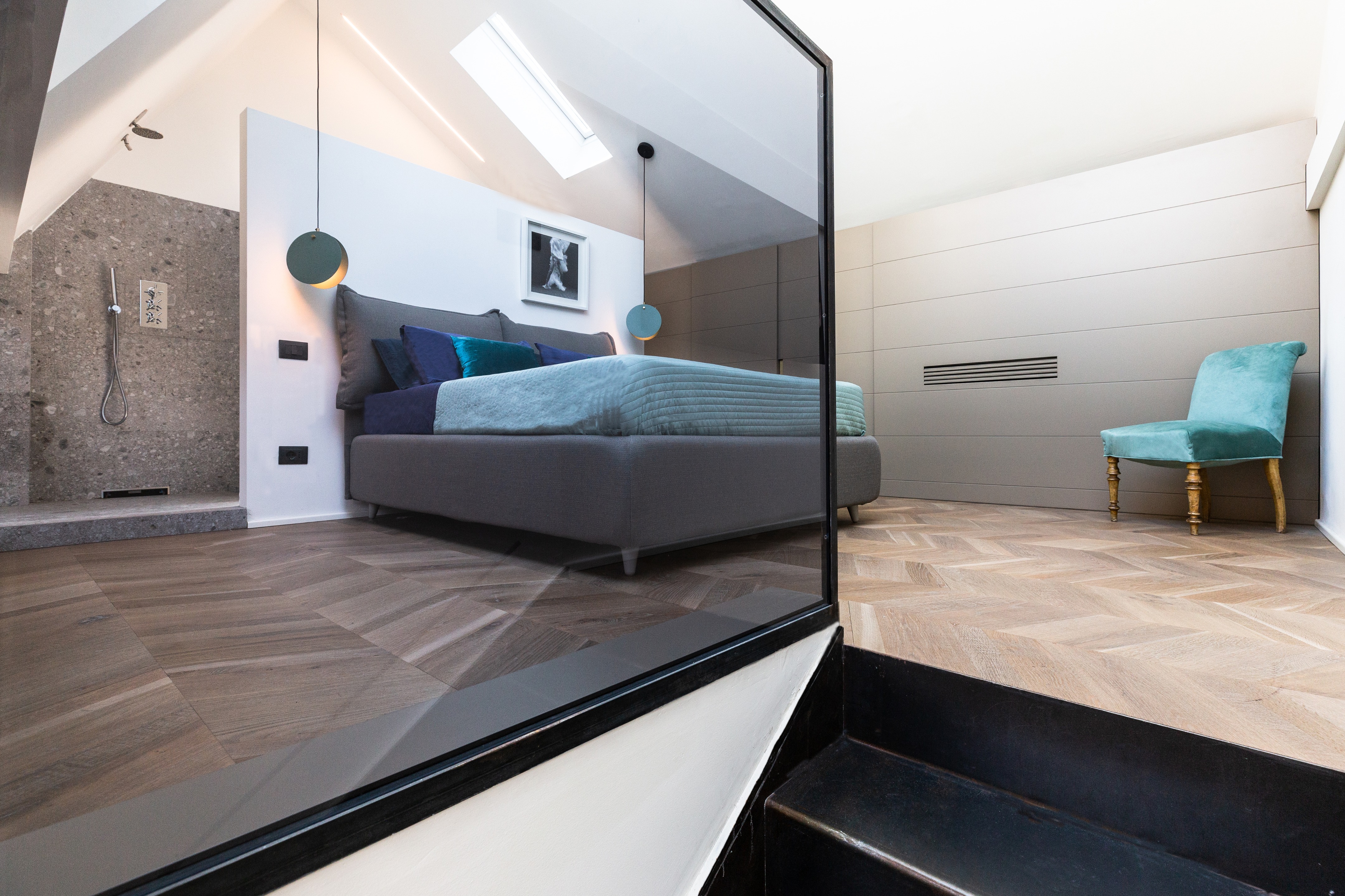 米兰百年工业遗址变身时尚公寓-9