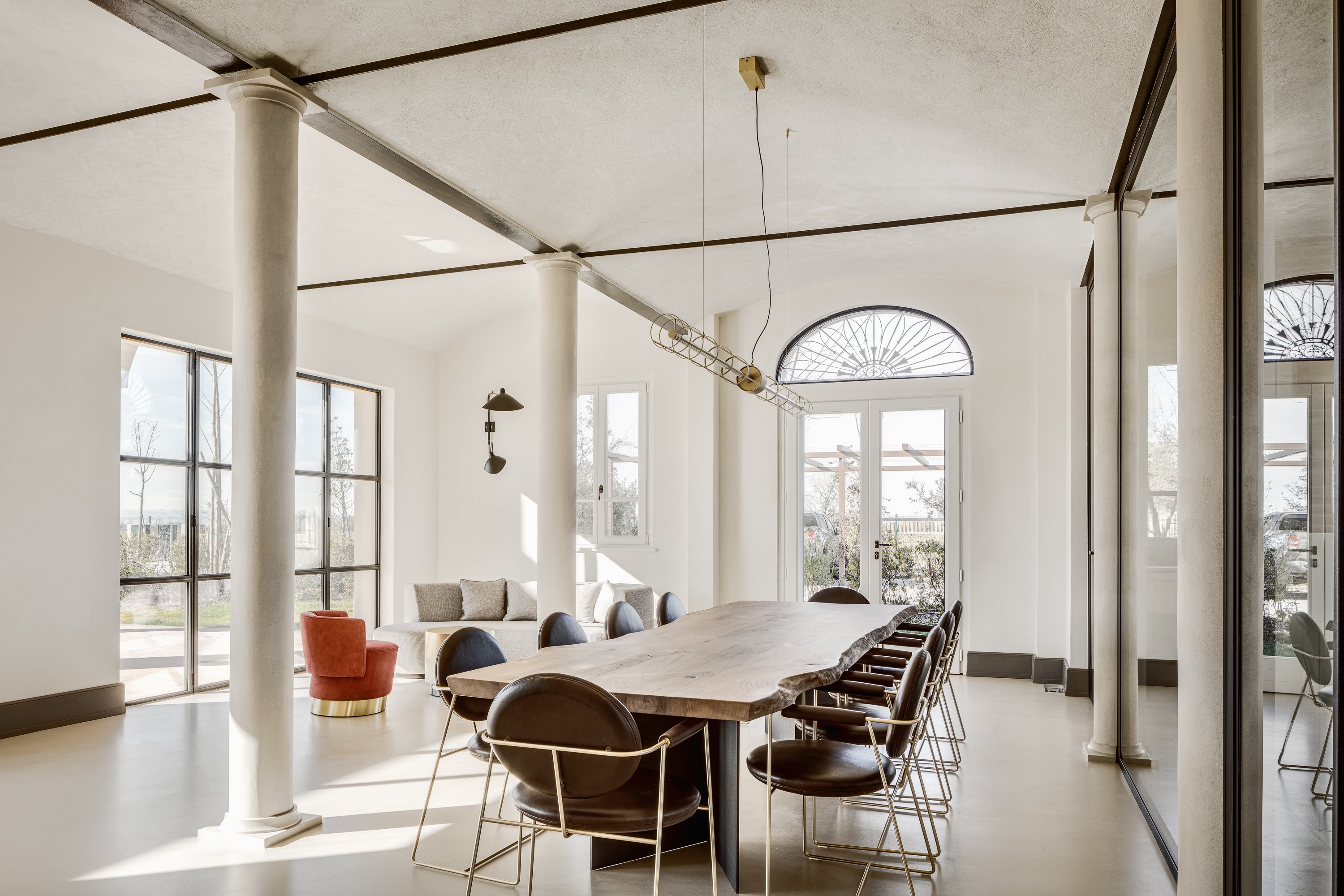 意大利乡村度假别墅现代改造-9