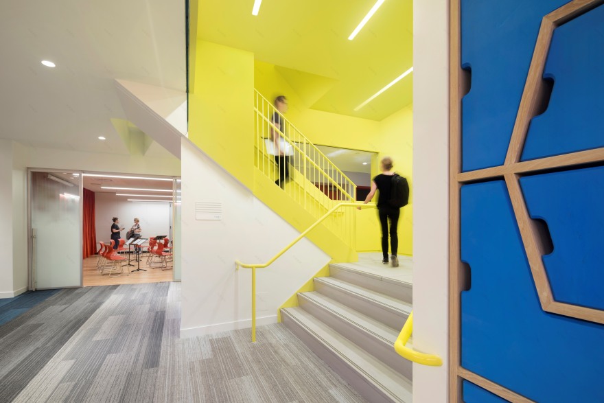 Rockwell Group丨Blue School Middle School-3