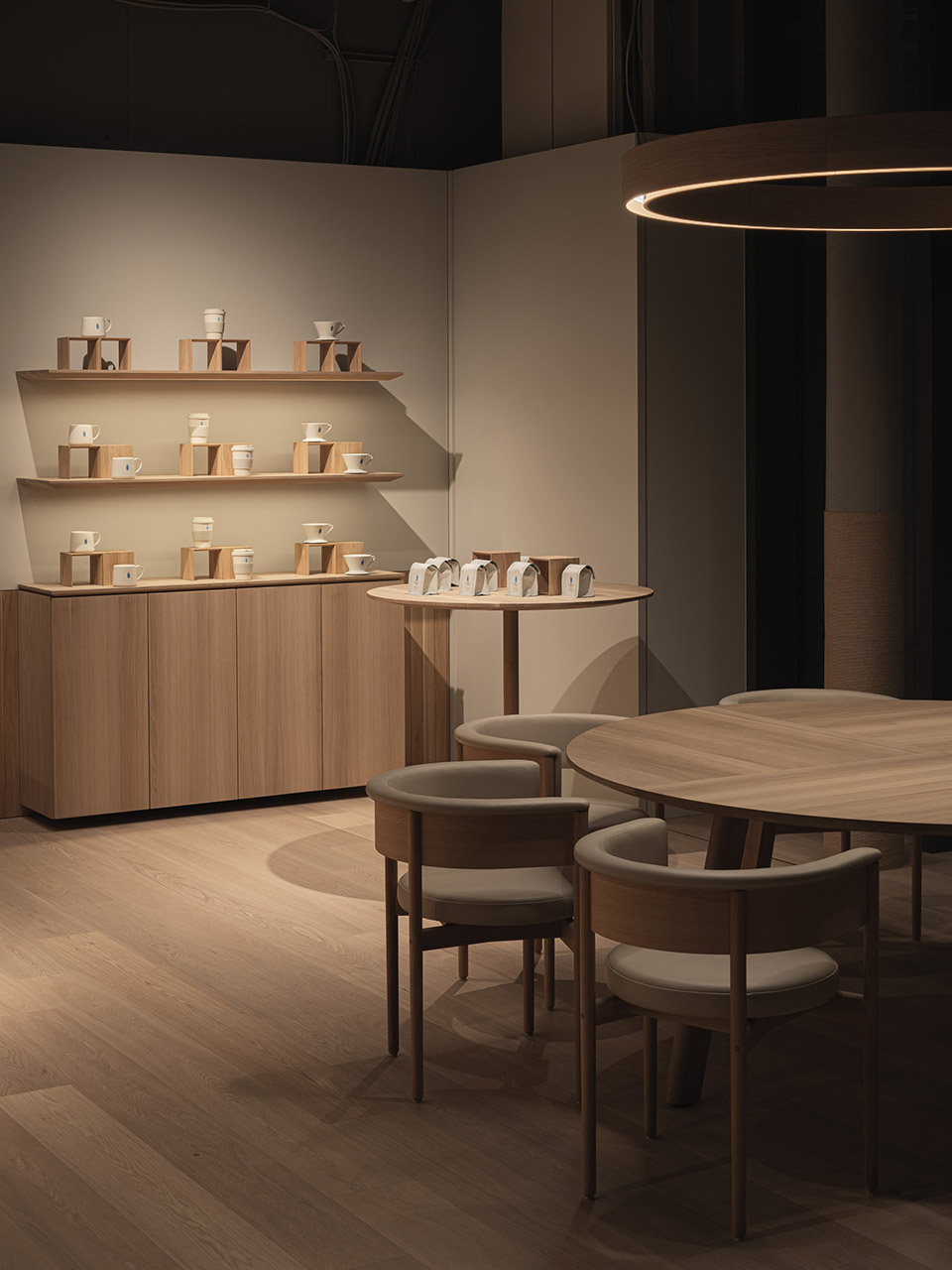 Blue Bottle咖啡港未来店，东京/科技与工艺结合的木制家具-63
