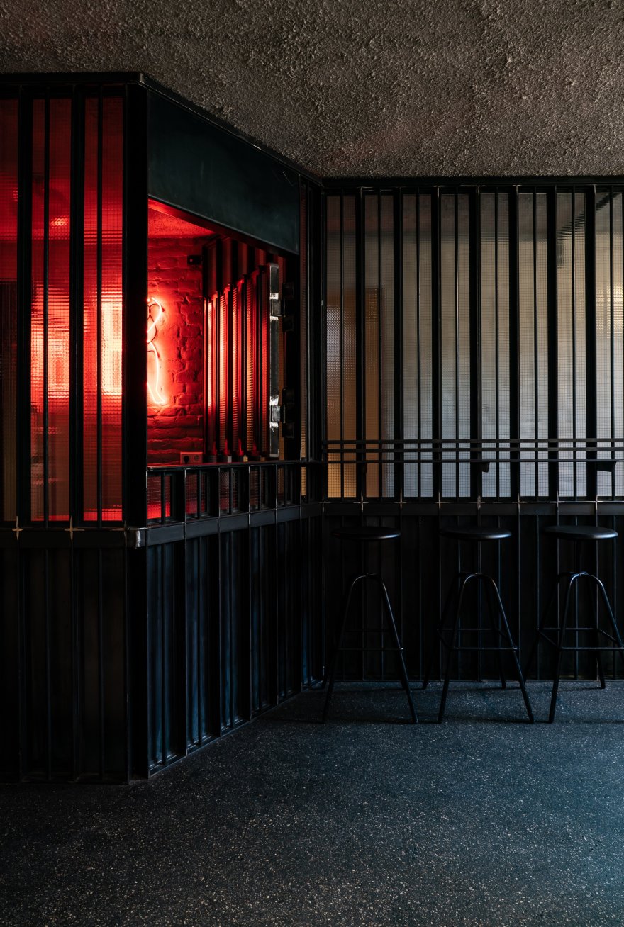 Eigengrau 酒吧 · 融合酒吧与餐厅的音乐空间丨德国柏林丨studio karhard 和 Room Division-5