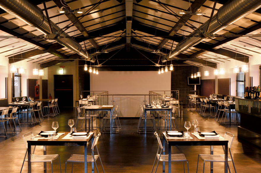 卢米诺西酒吧-5