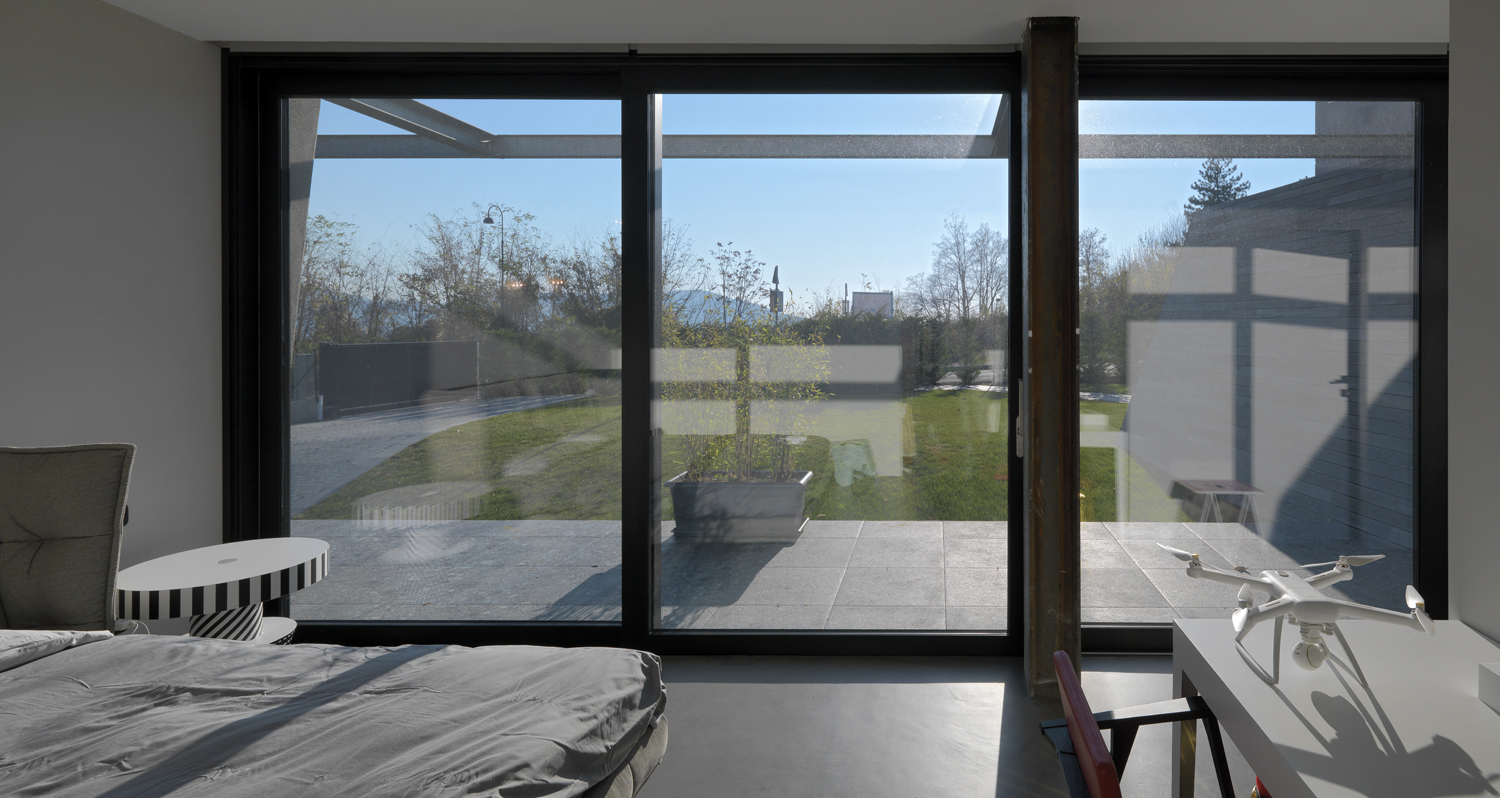 悬浮森林中的透明别墅-88