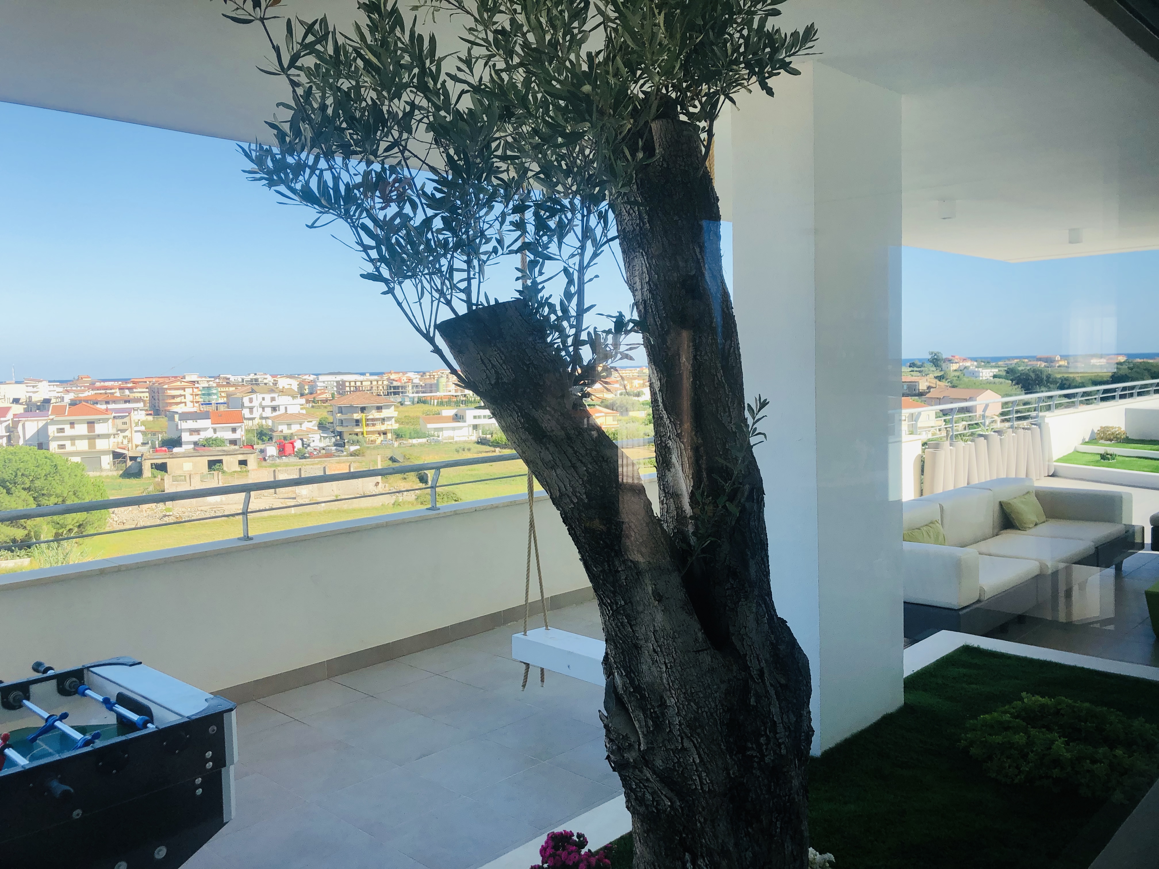 意大利海滨别墅的现代魅力-33