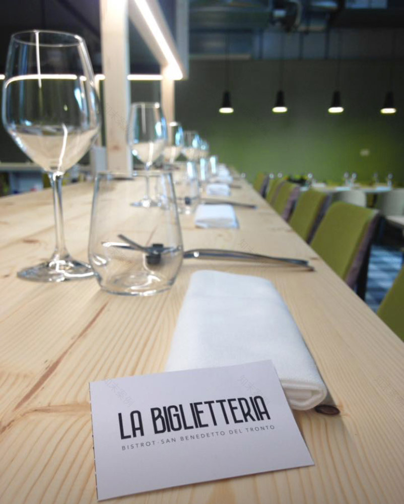 拉比吉利泰里亚小酒馆-5